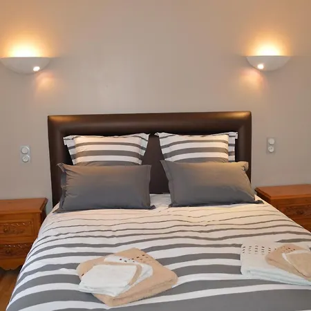 Le Domaine Du Chaffard Bed & Breakfast *